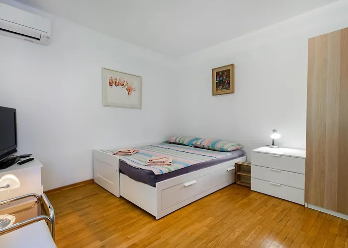 Pet Friendly In With Wifi * 波尔托罗