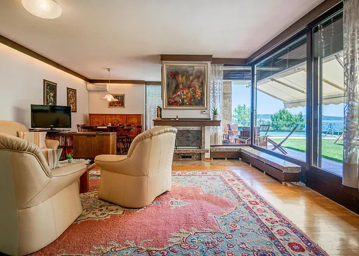 Pet Friendly In With Wifi * 波尔托罗